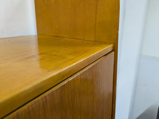 Vintage seinäkaappi / klaffikaappi 50-luku