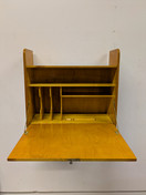 Vintage seinäkaappi / klaffikaappi 50-luku