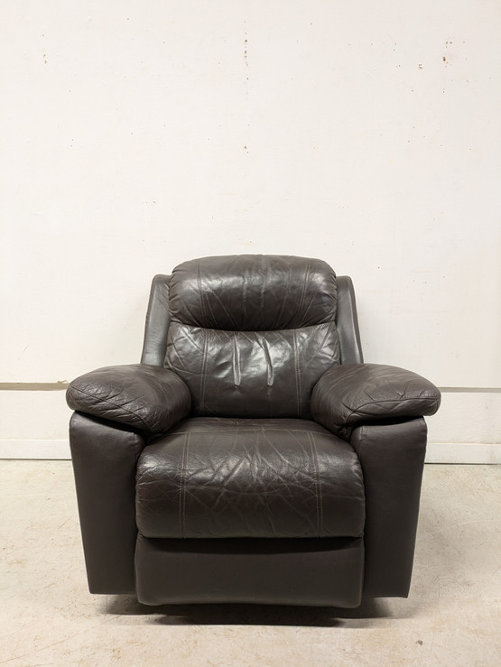 Lepotuoli mekanismilla