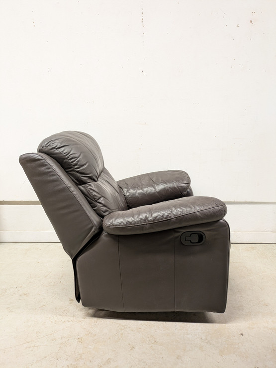 Lepotuoli mekanismilla