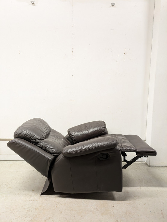 Lepotuoli mekanismilla