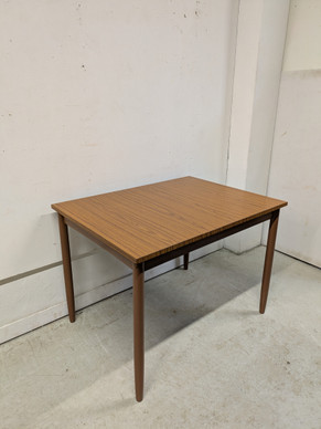 Retro ruokapöytä 60-luku