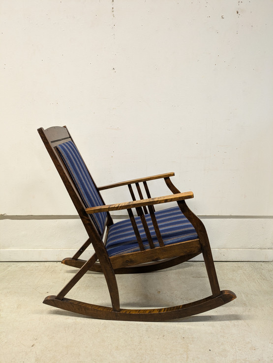 Vanha Jugend keinutuoli 