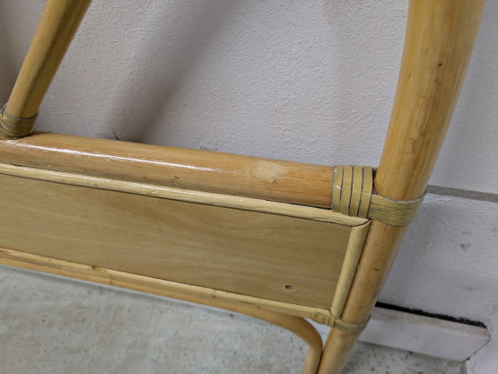 Rottinkinen sängynpääty