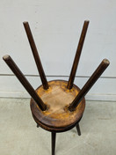 Upeat antiikki jakkarat 2kpl