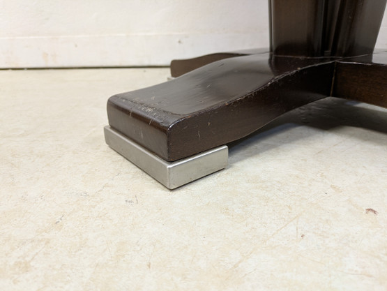 Pyöreä ruokapöytä 