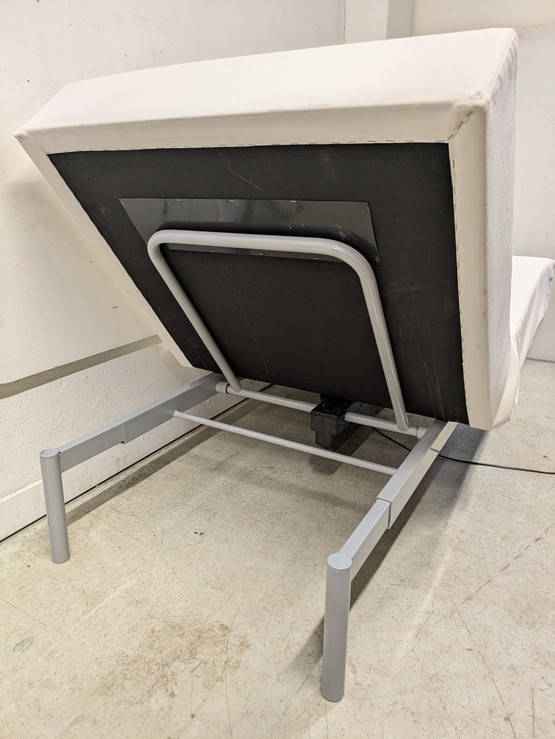 Moottorisänky 90x200