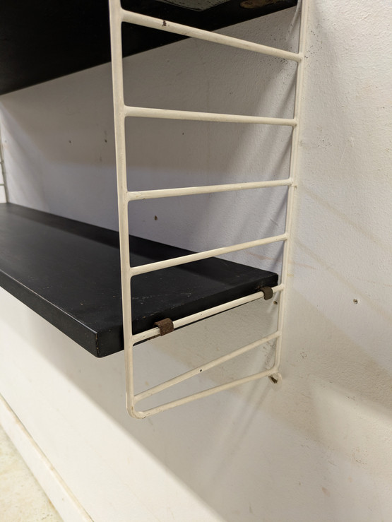 String-hylly 60-luku nro 2