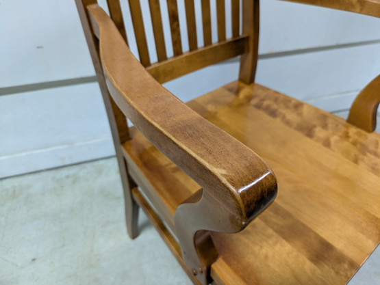 Boknäs käsinojatuoli