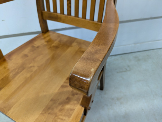 Boknäs käsinojatuoli