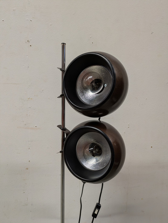 Retro lattiavalaisin 