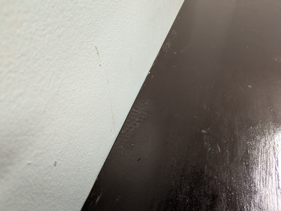 Vanha tarjoilukaappi