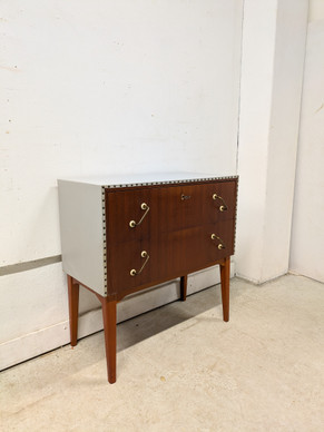 Teak lipasto 60-luku 