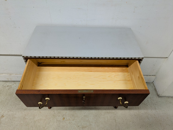 Teak lipasto 60-luku 