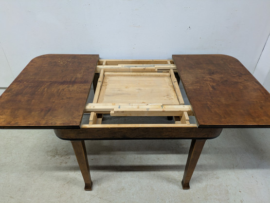 Upea funkkis ruokapöytä 30/40-luku