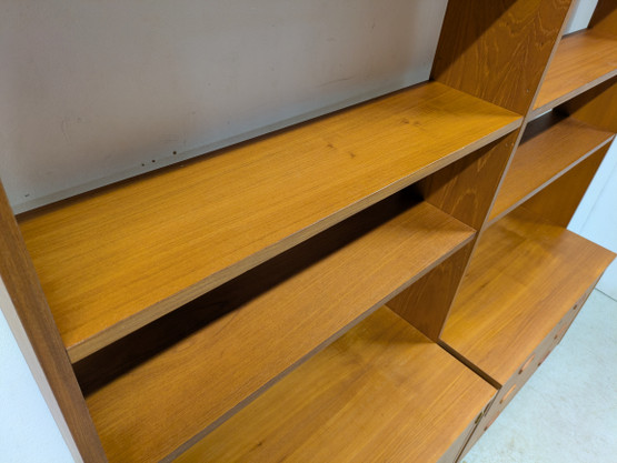 Teak kirjahylly 60-luku 