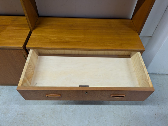 Teak kirjahylly 60-luku 