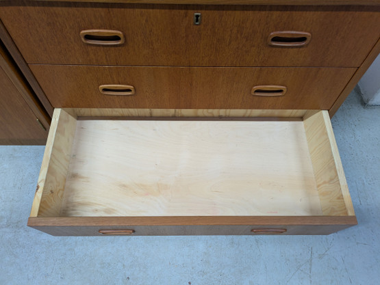 Teak kirjahylly 60-luku 