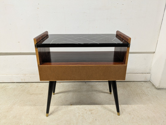 Teak lipasto 60-luku 