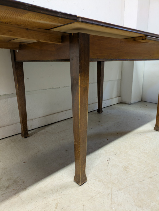 Upea Jugend ruokapöytä 