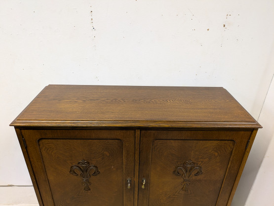 Jugend liinavaatekaappi 