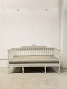 Kustavilainen sivustavedettävä sohva