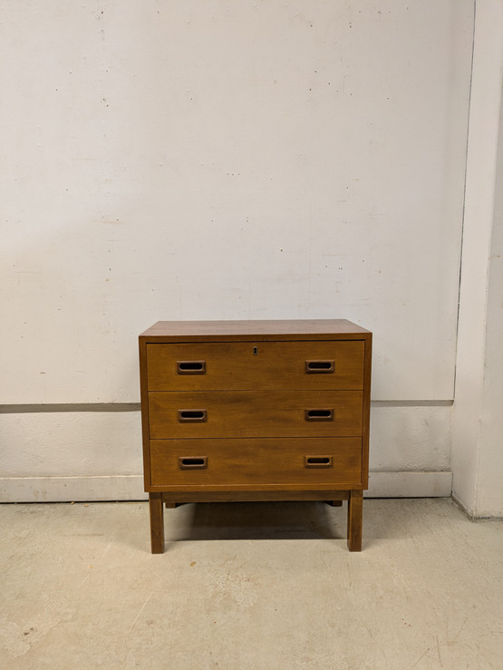 Teak lipasto 60-luku 