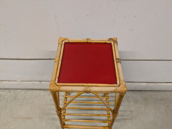 Retro rottinki sivupöytä 