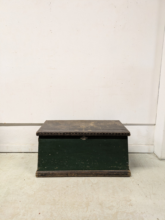 Antiikki merimiesarkku