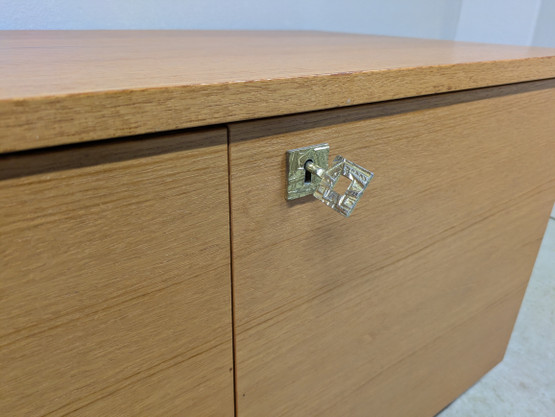 Teak kaappi 60/70-luku