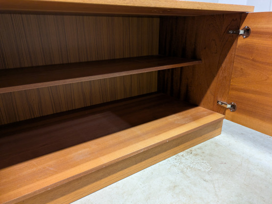 Teak kaappi 60/70-luku
