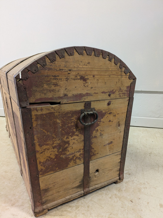 Antiikki puinen arkku 1832