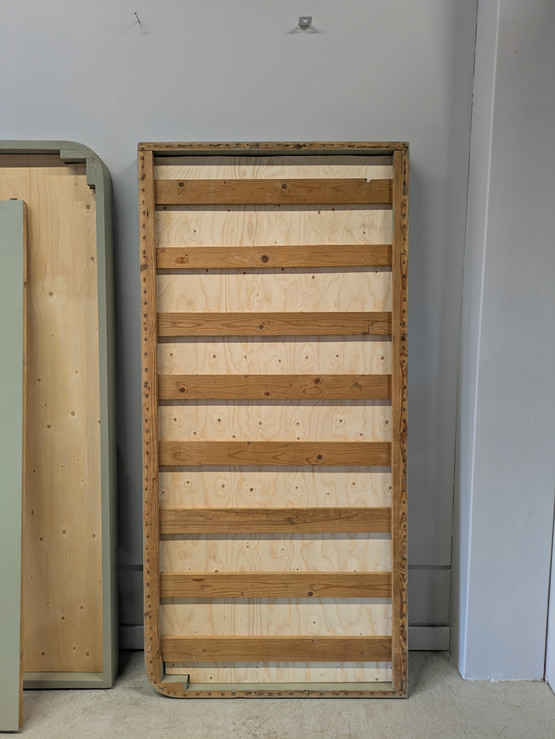 Suuri vintage Rokokoo parisänky