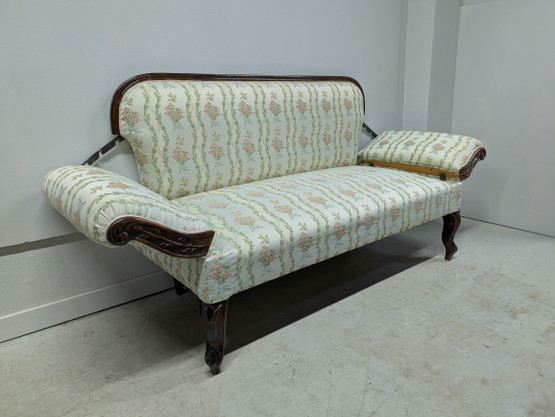 Upea kunnostettu daybed