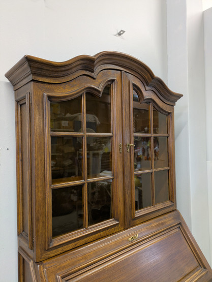 Castle furniture klaffilipasto / vitriini 