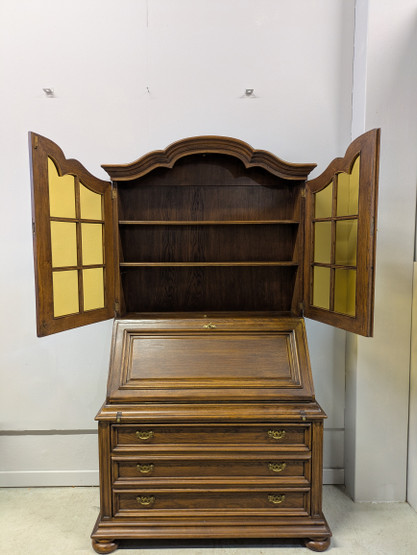 Castle furniture klaffilipasto / vitriini 