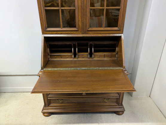 Castle furniture klaffilipasto / vitriini 
