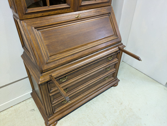 Castle furniture klaffilipasto / vitriini 