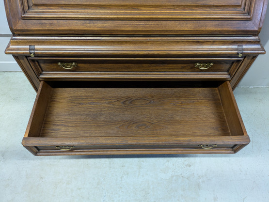 Castle furniture klaffilipasto / vitriini 