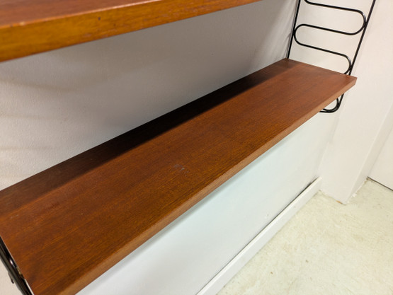 Teak String-hylly 60-luku nro 14