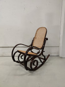 Rottinkinen keinutuoli