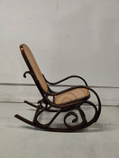 Rottinkinen keinutuoli