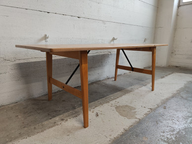 Borgen Mogensen 281 pöytä