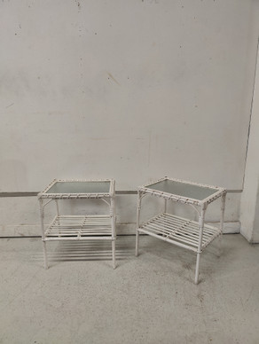 Rottinkipöydät 2kpl