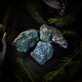 Fuksiitti, raakapala