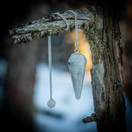 Sateenkaarikuukivi-heiluri