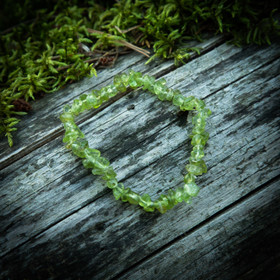 Rannekoru, peridootti-siru