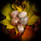 Kukka-akaatti, rumpuhiottu