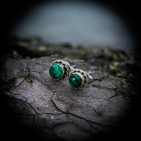 Malakiitti-nappikorvikset, Phebe, hopea