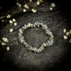 Rannekoru, labradoriitti-siru